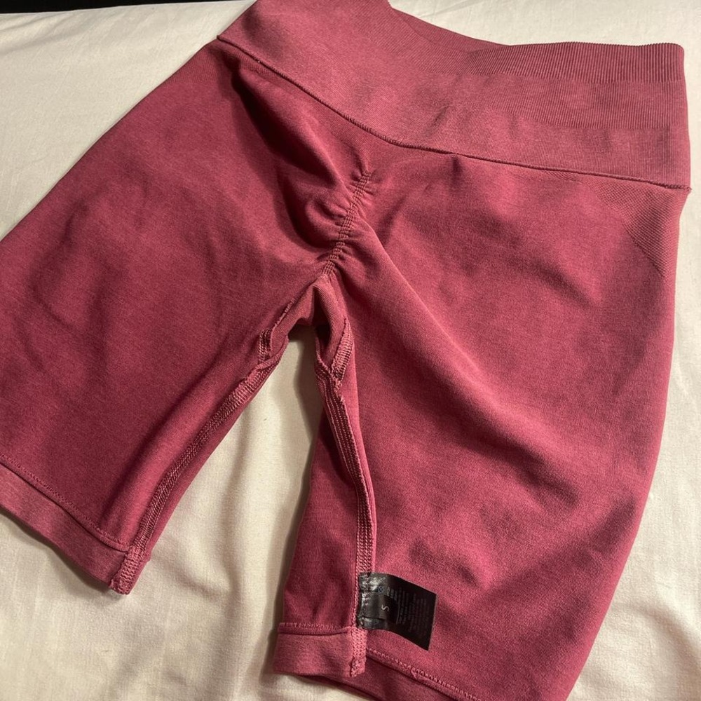 Pink Alphalete Shorts Size Small - Picture 3 of 6